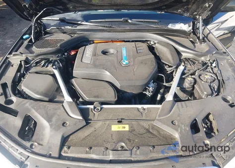 2020 BMW 530E Iperformance z USA, uszkodzony, nr VIN WBAJA9C01LCD32095